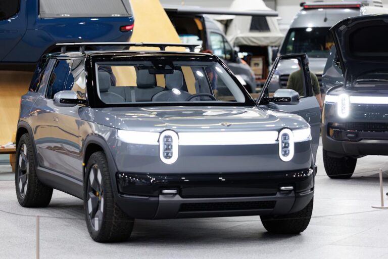 OneVIN launches instant car history reports powered by DVLA and PNC data
