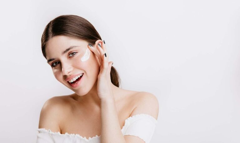 How to Build the Perfect Skincare Routine for Sensitive Skin