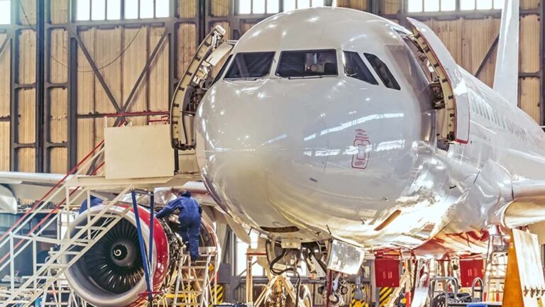 How Aviation Equipment Suppliers Build Long-Term Relationships With Maintenance Facilities Worldwide