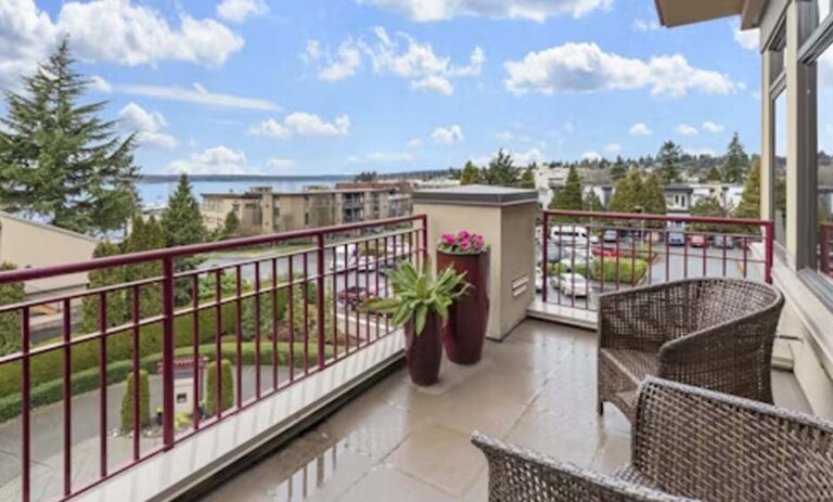 Transform Your Balcony into a Shisha Paradise