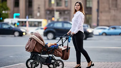 How Single Parents Can Protect Their Finances After a Road Emergency