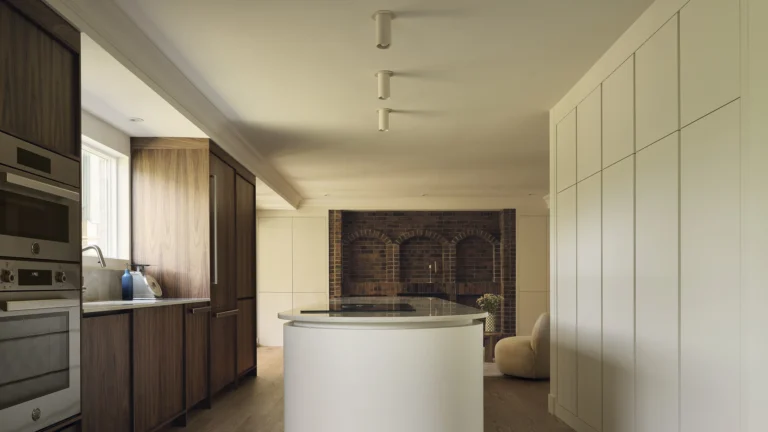 The quiet luxury trend: why understated lighting is replacing the chandelier moment The quiet luxury trend: why understated lighting is replacing the chandelier moment
