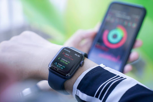 How Your Apple Watch, Fitbit & Oura Ring Can Win (or Lose) a Personal Injury Case in Florida