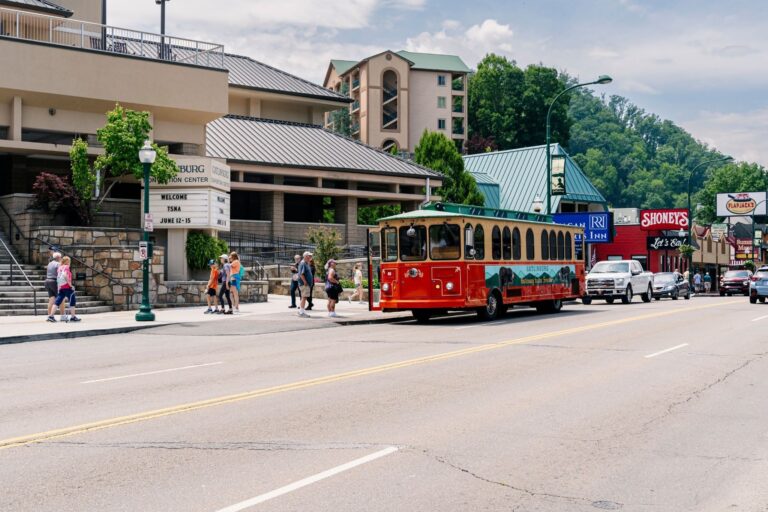How to Plan a Fun Trip Around Gatlinburg Events