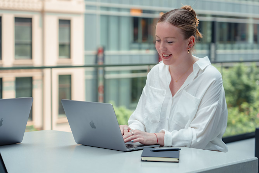 Why More Professionals Are Choosing Self-Employment Today Why More Professionals Are Choosing Self-Employment Today