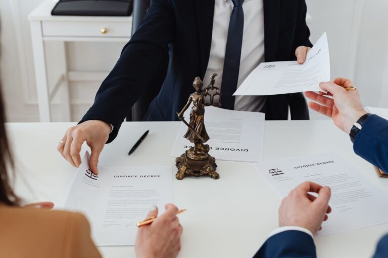 How Divorce Mediation Can Preserve Peace When a Marriage Ends