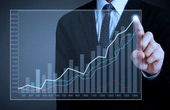 Beyond Individual Stocks: Understanding the Dynamics of Market Indices Beyond Individual Stocks: Understanding the Dynamics of Market Indices