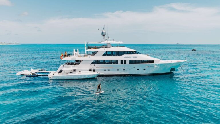 Creating Effortless Luxury Journeys Through Personalised Yacht Experiences Creating Effortless Luxury Journeys Through Personalised Yacht Experiences